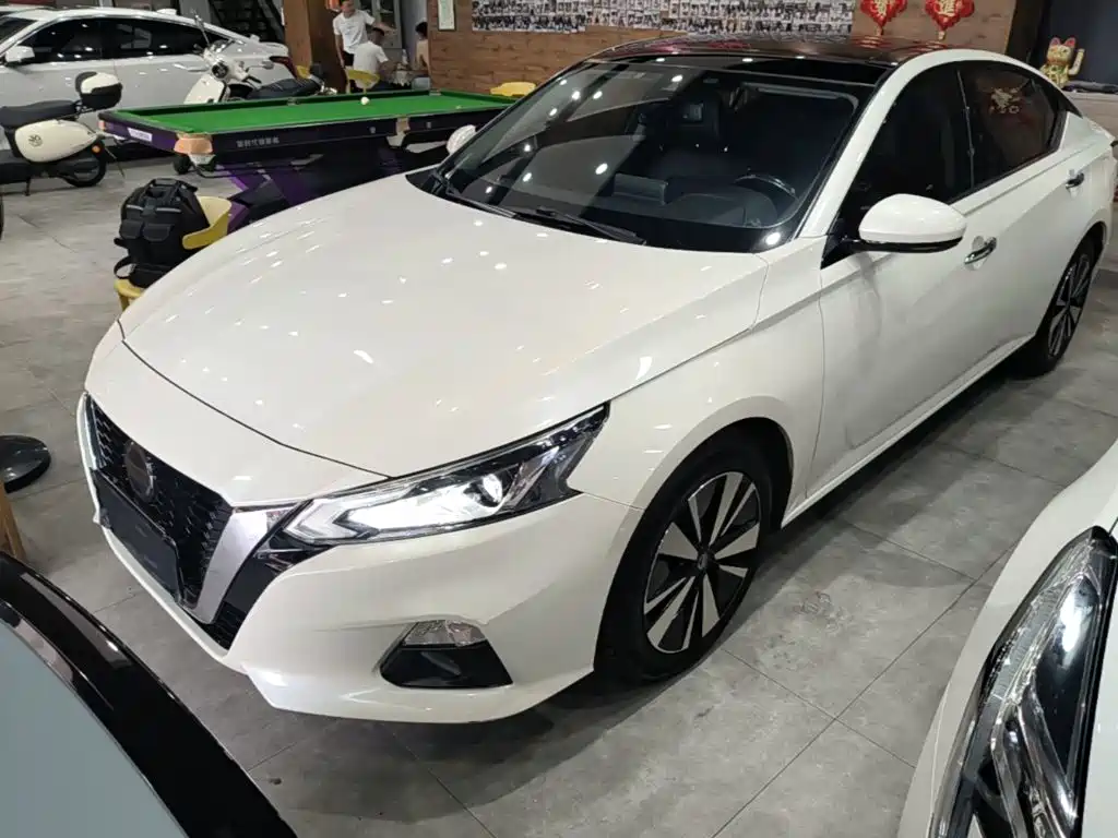 Nissan Teana