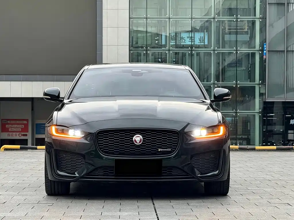 Jaguar XEL — фотографии объявления, Фото 3