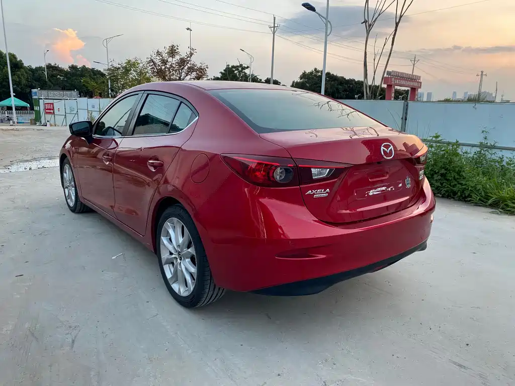 Mazda 3 Axela — миниатюра 4