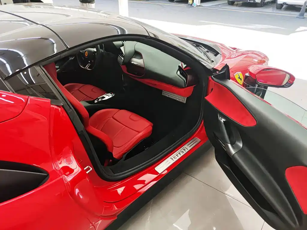 Ferrari SF90 2021 3.9T V8 Spider