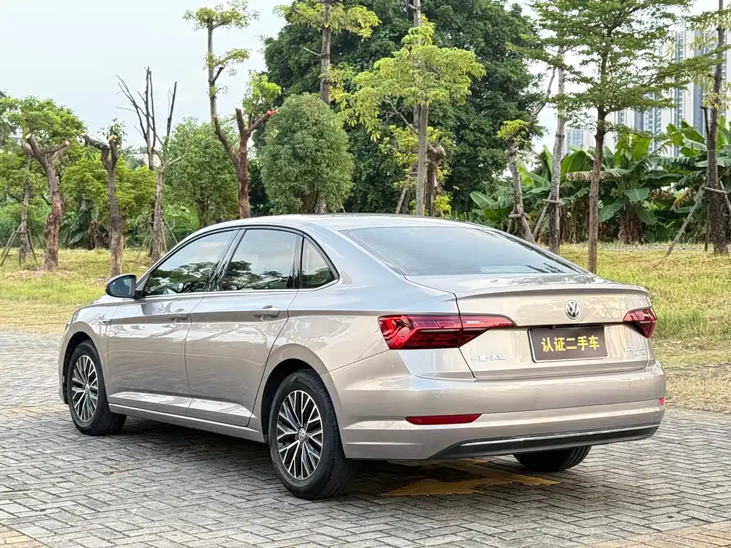 Volkswagen Sagitar — миниатюра 14