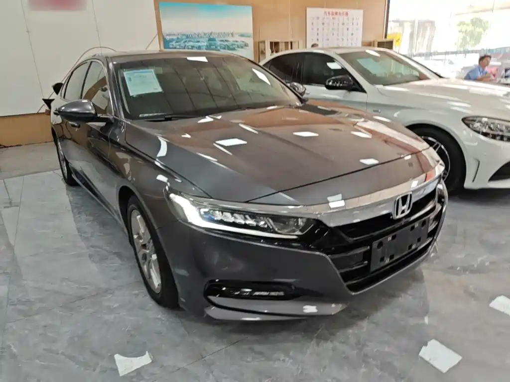 Honda Accord — миниатюра 4