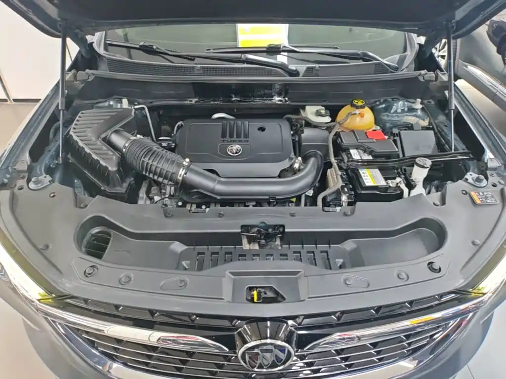 Buick Enclave — миниатюра 20