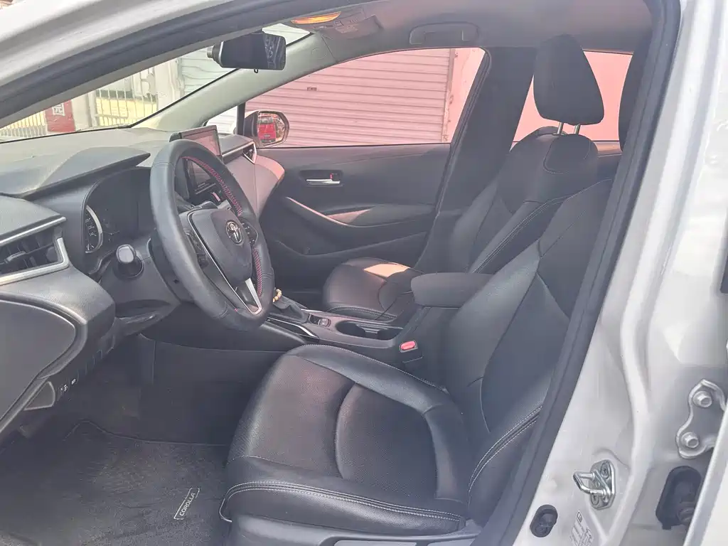 Toyota Corolla — миниатюра 8