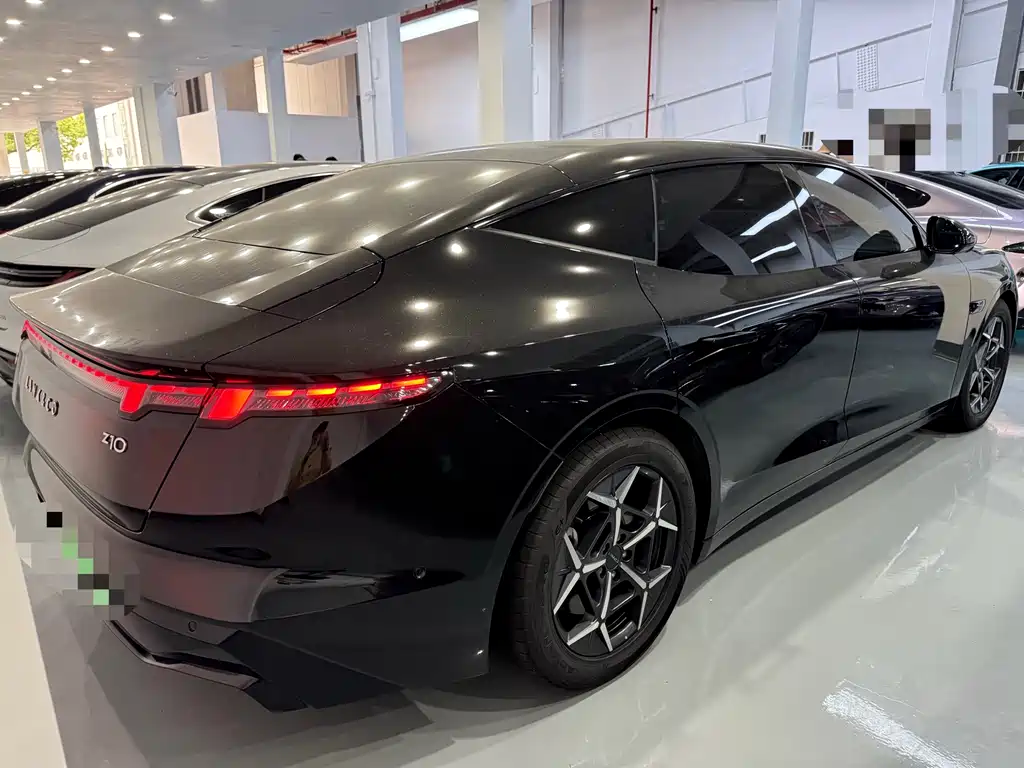 Lynk & Co Z10 — миниатюра 5