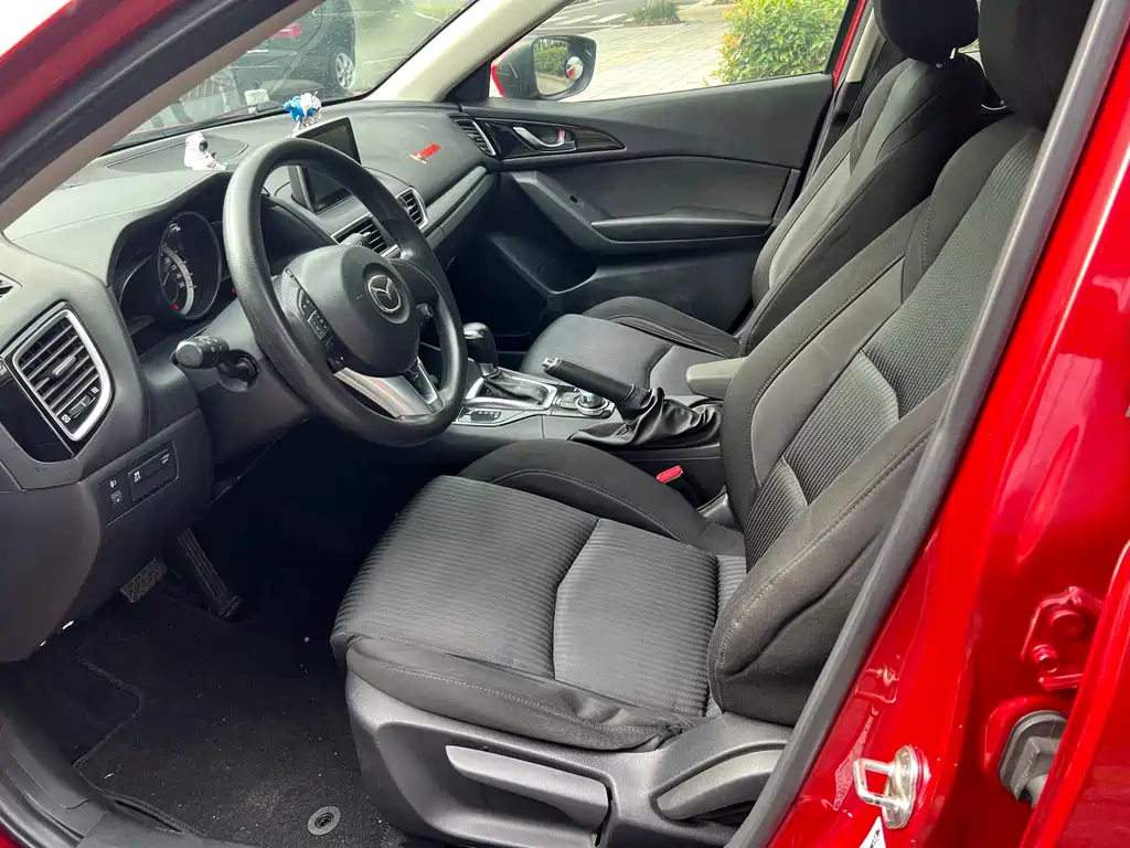 Mazda 3 Axela — миниатюра 9