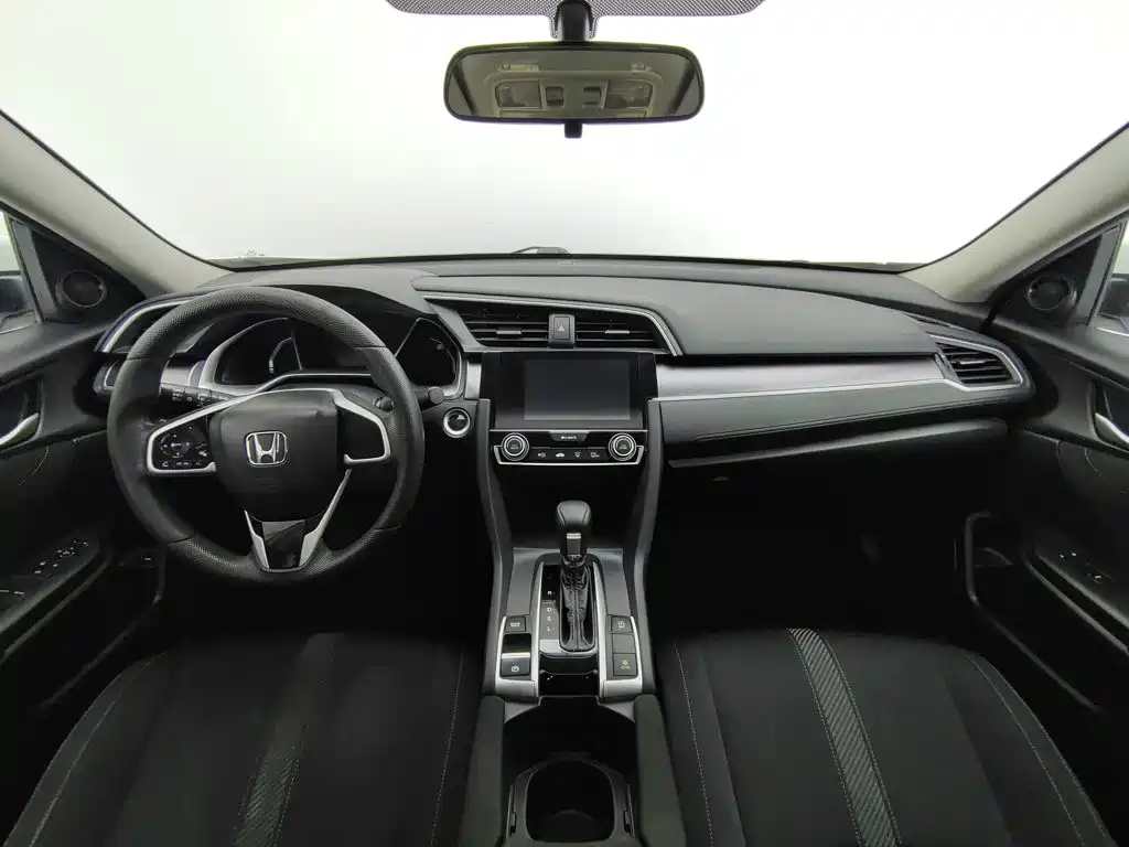 Honda Civic — миниатюра 5