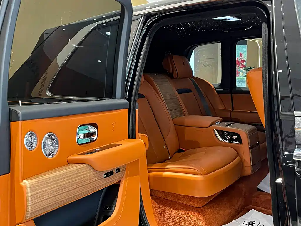 Rolls-Royce Cullinan — фотографии объявления, Фото 13