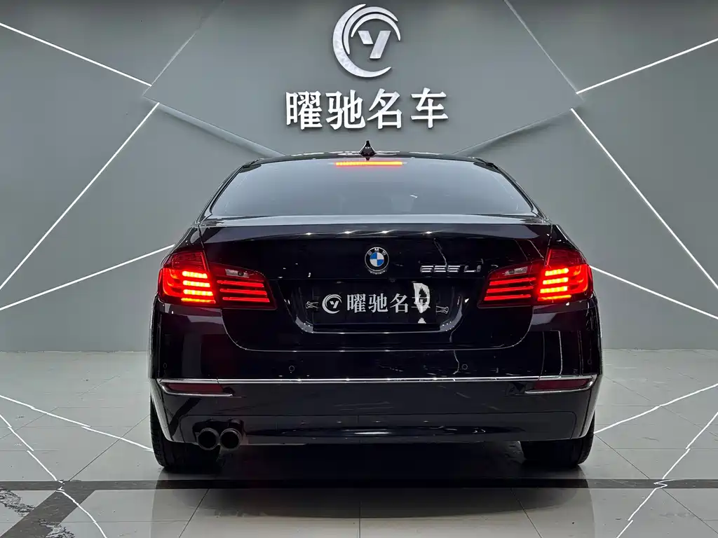 BMW 5 Series — миниатюра 5