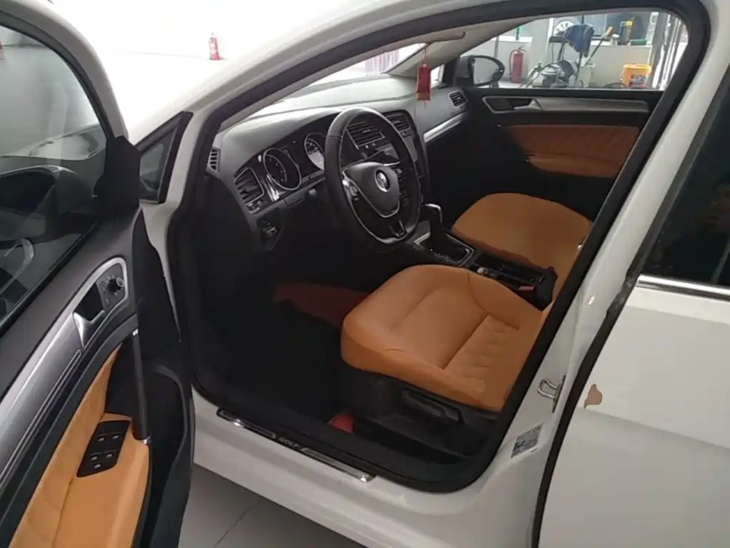 Volkswagen Golf — миниатюра 16