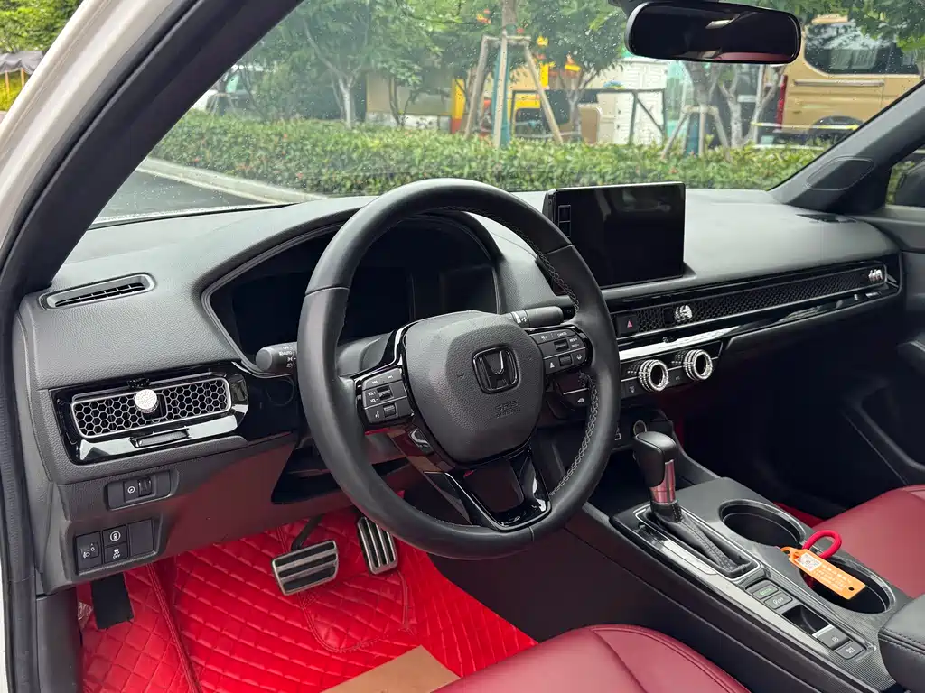 Honda Civic 2022 240TURBO CVT