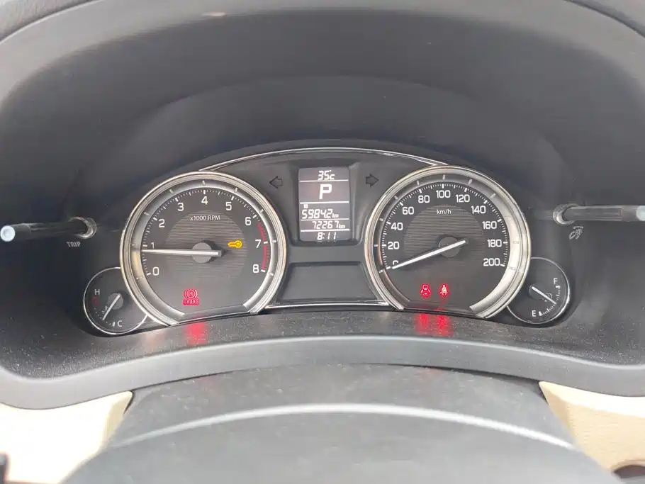 Suzuki Alivio — миниатюра 13