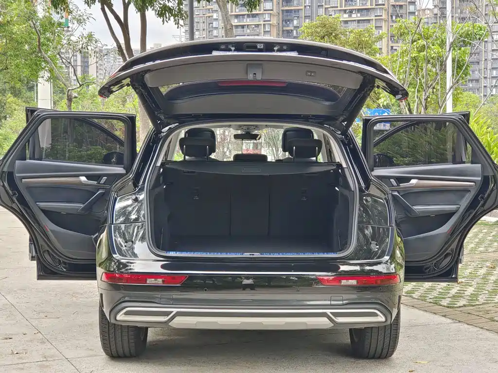 Audi Q5L 2023 40T Luxury