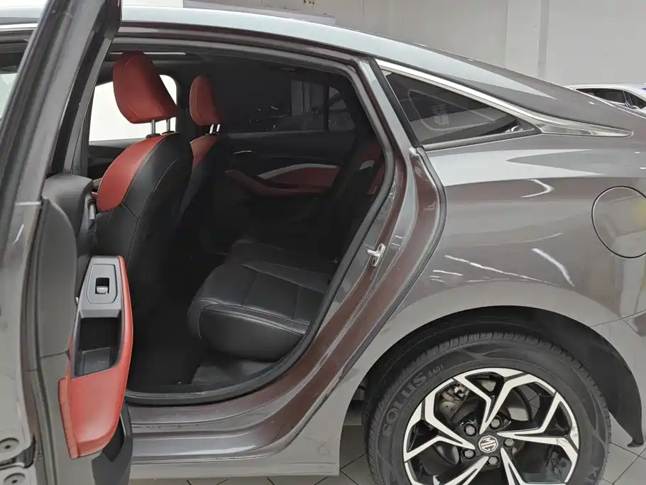 MG MG5 — миниатюра 11