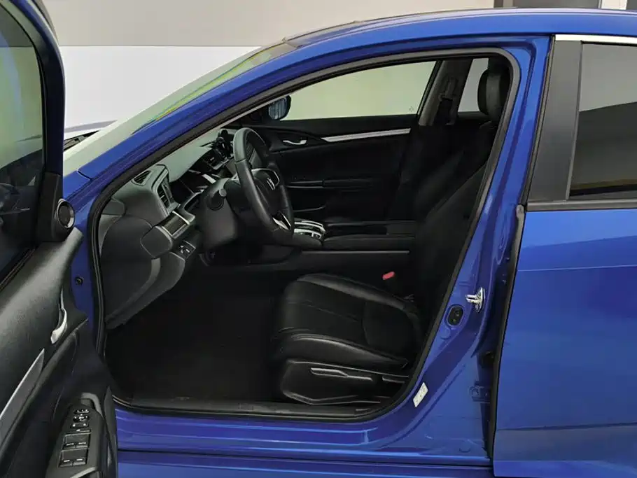 Honda Civic — миниатюра 9