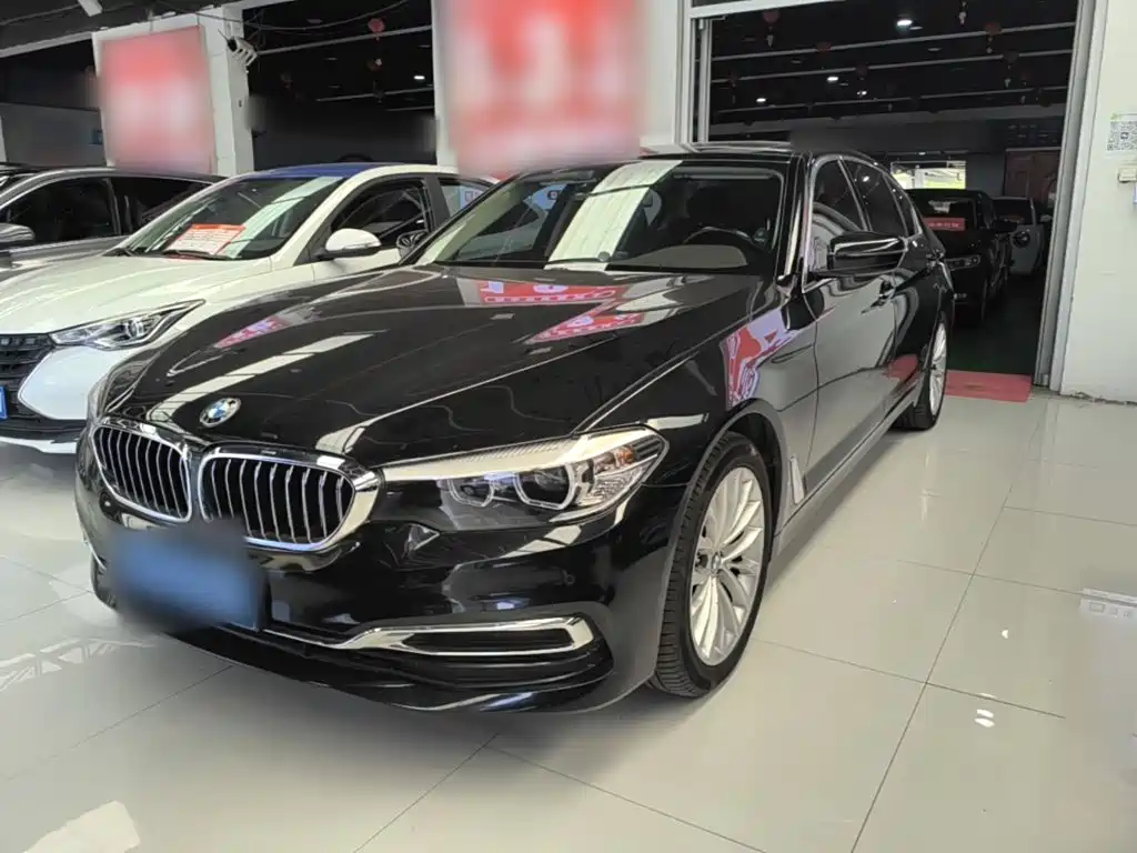 BMW 5 Series — миниатюра 2