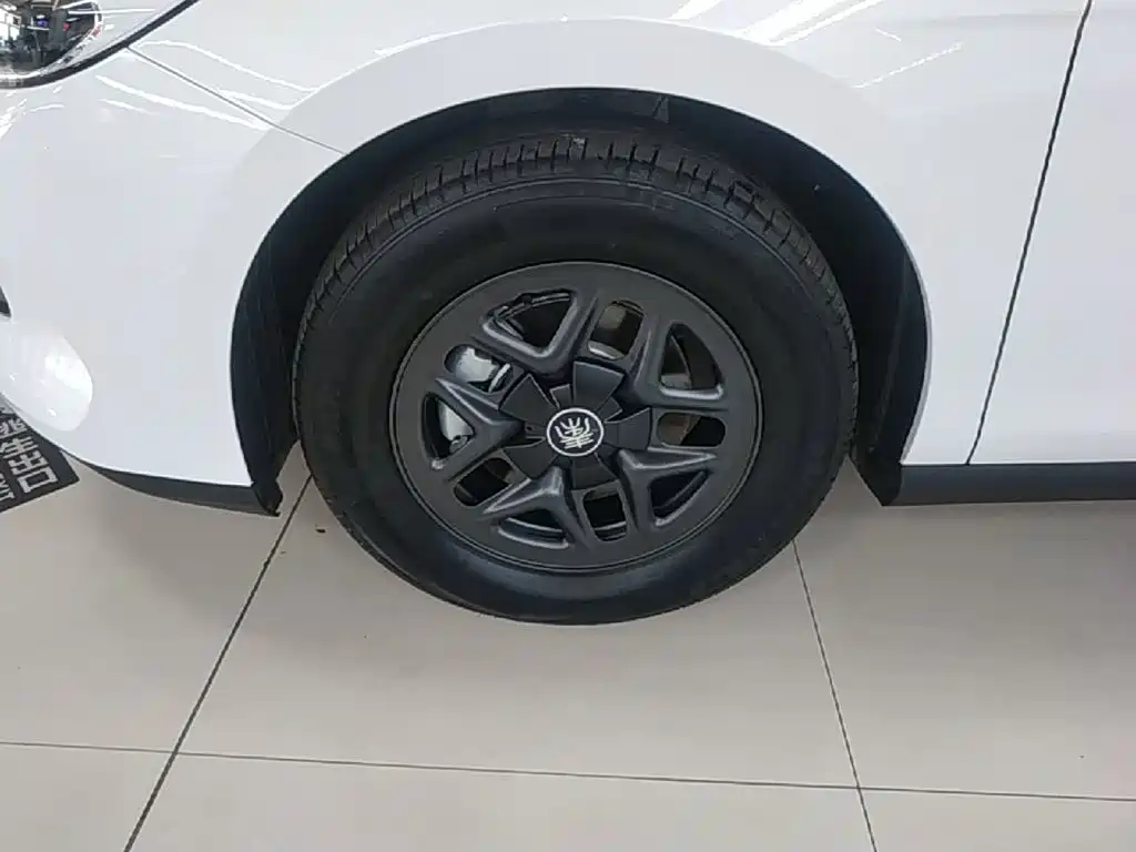 BYD Qin PLUS — миниатюра 23