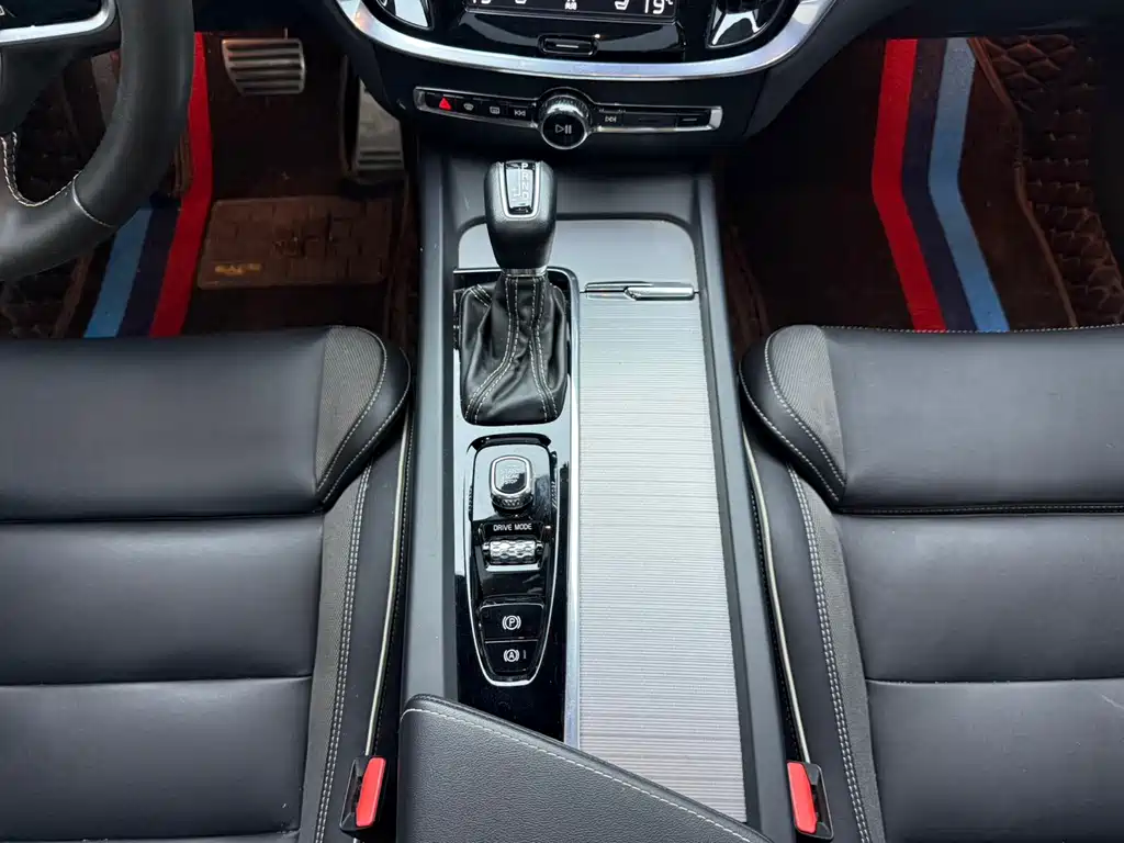 Volvo S60 — миниатюра 6