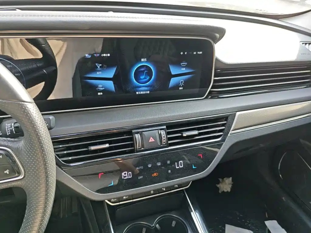 Hongqi Hongqi HS5 — миниатюра 13