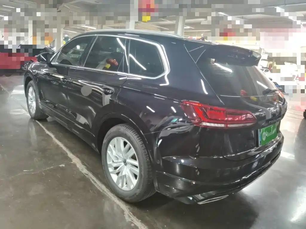 Volkswagen Touareg — миниатюра 5