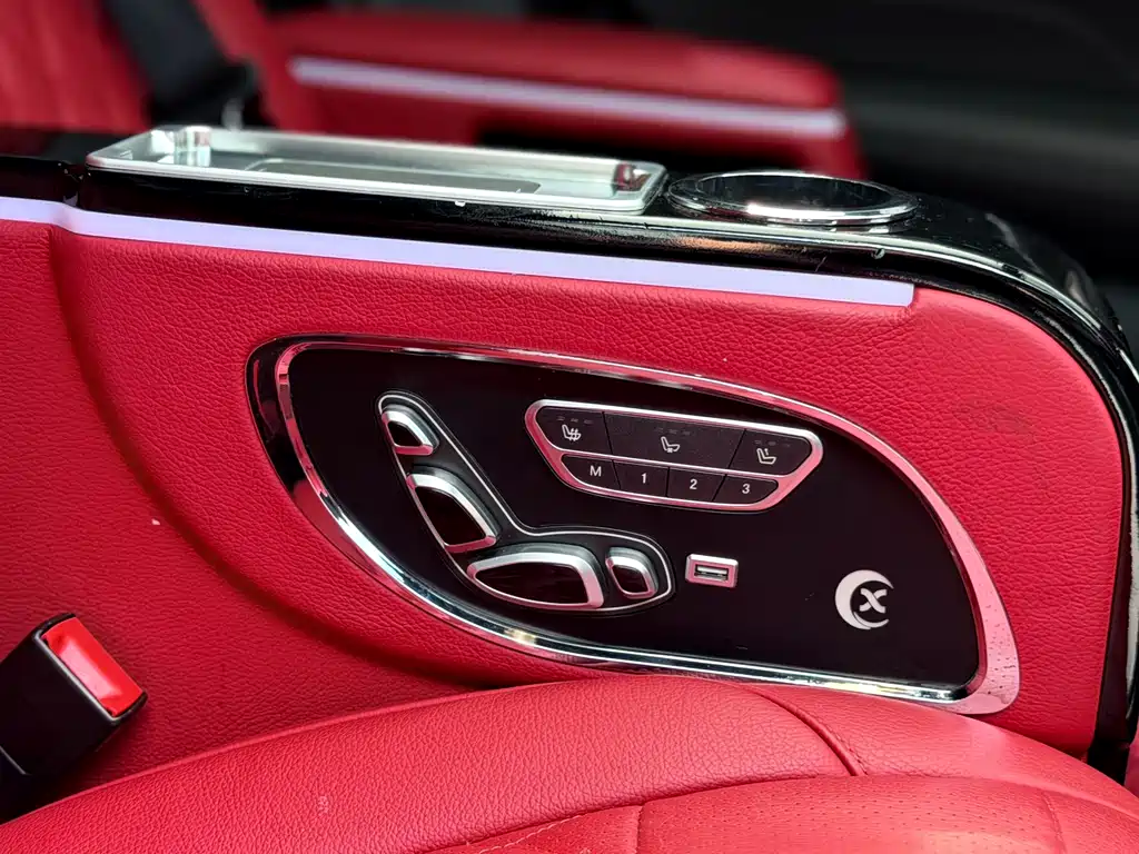 Mercedes-Benz GLS — миниатюра 17