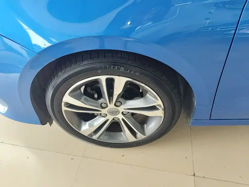 Geely Binrui — миниатюра 23