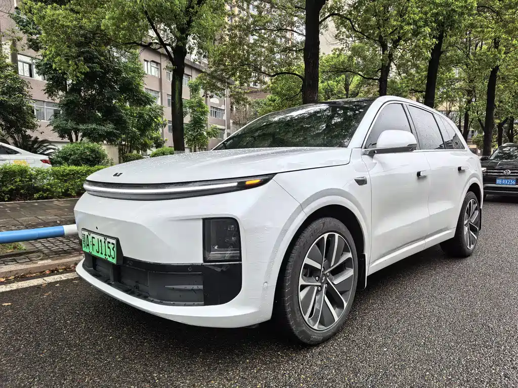 Li Auto IDEAL L6