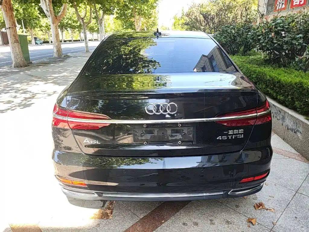 Audi A6L — миниатюра 6