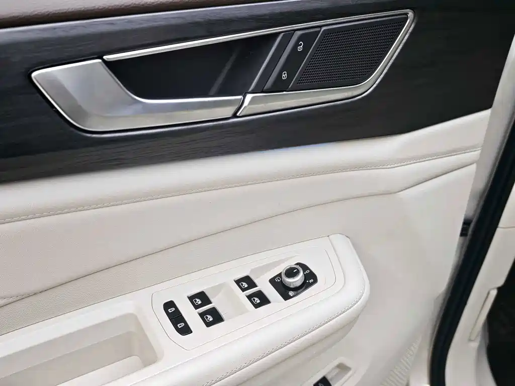 Volkswagen Viloran — миниатюра 12