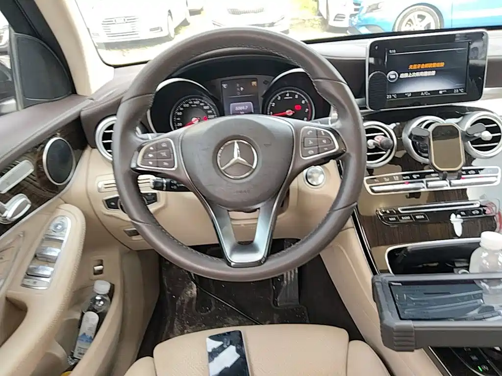 Mercedes-Benz GLC — миниатюра 11