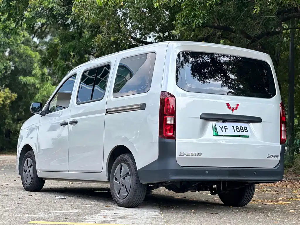 Wuling Rongguang EV — миниатюра 5