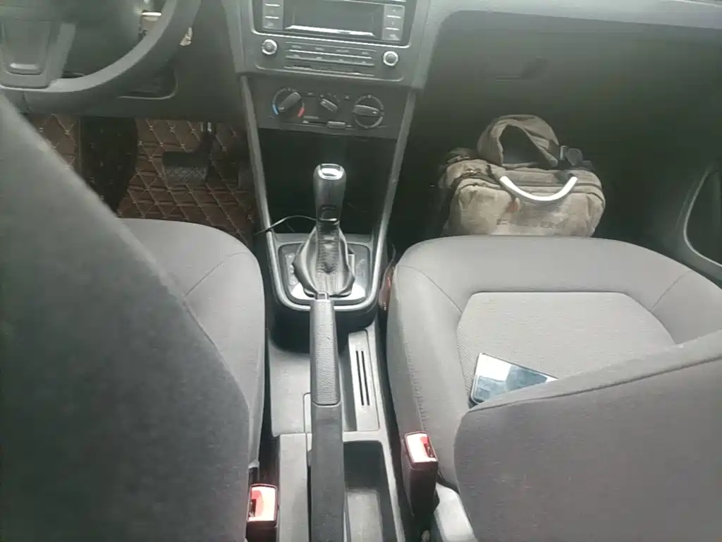 Skoda Rapid Spaceback — миниатюра 14