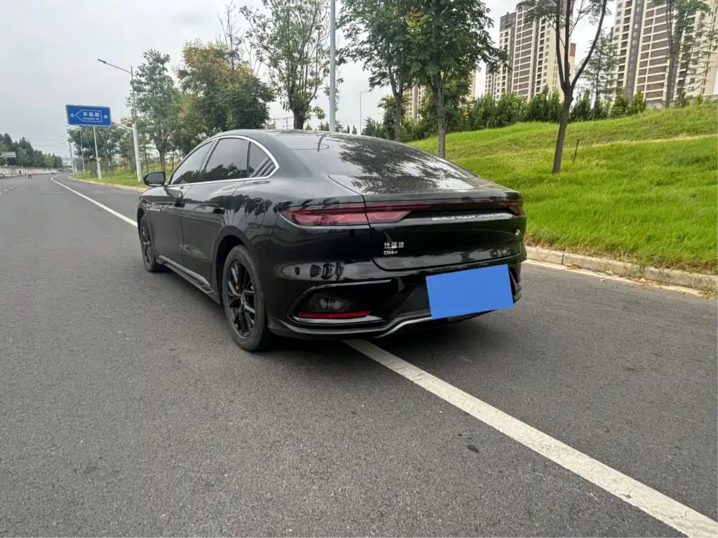 BYD Han — миниатюра 7