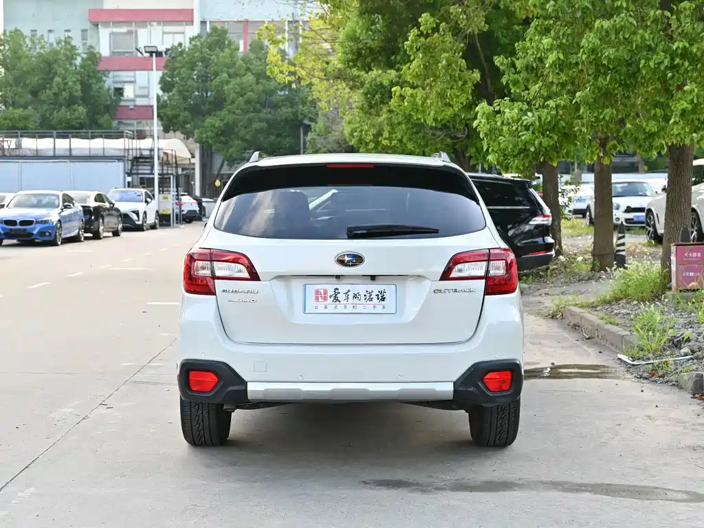 Subaru Outback — миниатюра 5