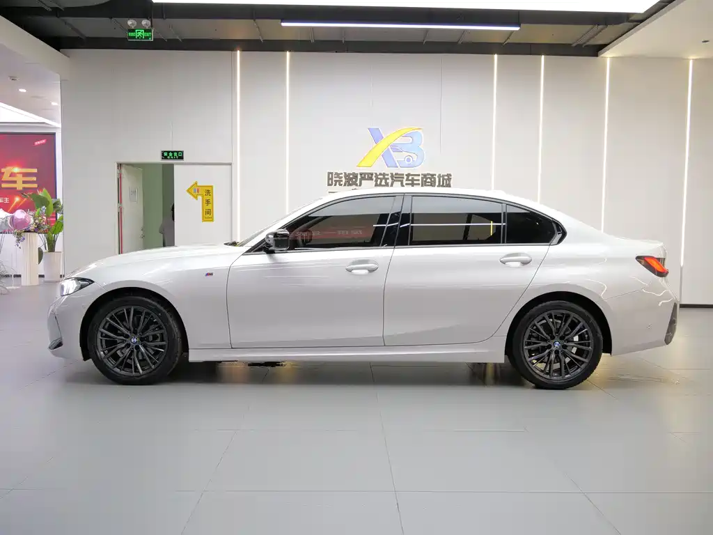 BMW 3 Series 3 2024 325Li M Sport