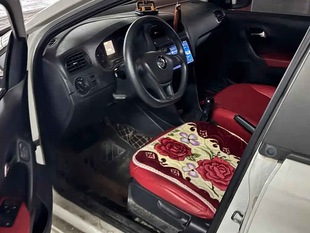 Volkswagen Polo — миниатюра 3