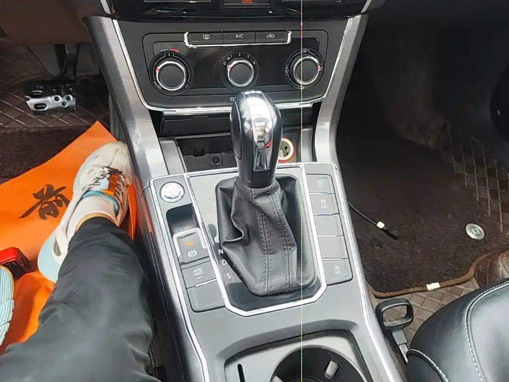 Volkswagen Passat — миниатюра 14