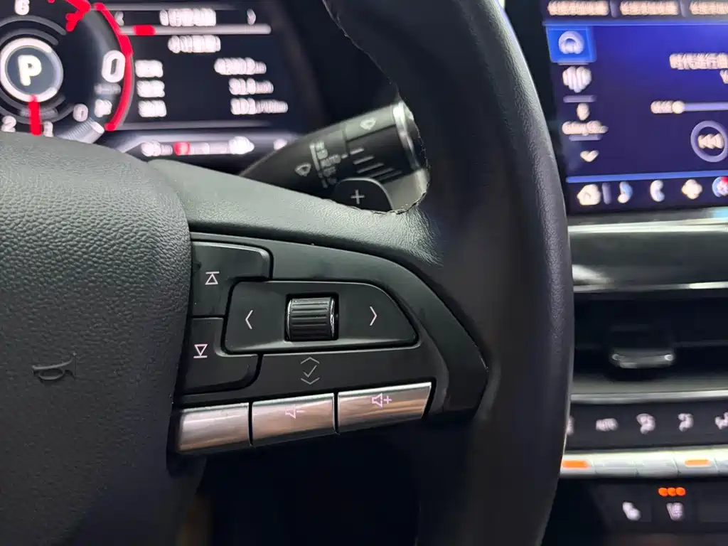 Cadillac CT5 — миниатюра 12