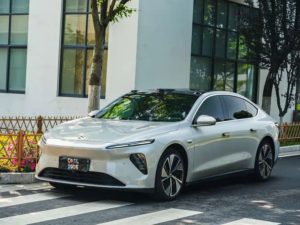Nio ET7 2023