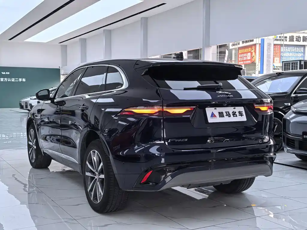 Jaguar F-PACE — миниатюра 13
