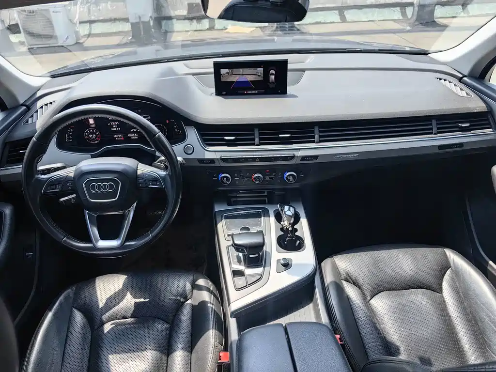 Audi Q7 — миниатюра 8