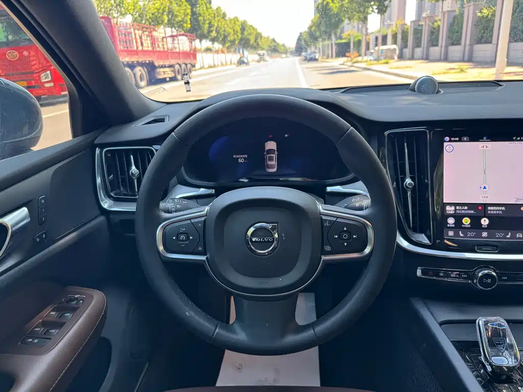 Volvo S60 — миниатюра 13