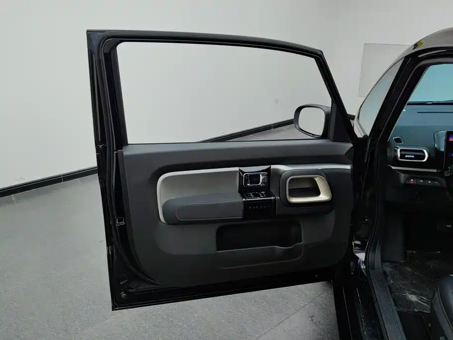 Baojun KiWi EV — миниатюра 7