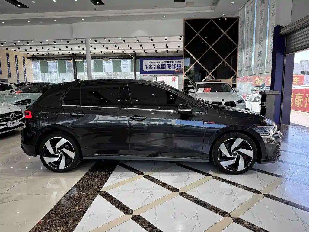 Volkswagen Golf GTI — миниатюра 18
