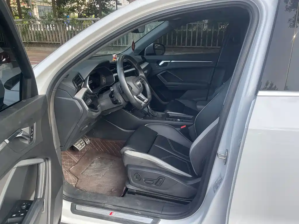 Audi Q3 — миниатюра 4