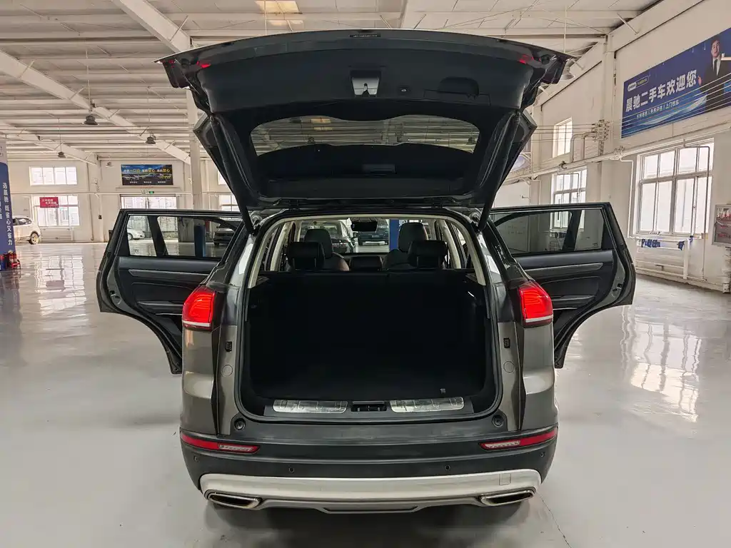 Geely Boyue — миниатюра 17