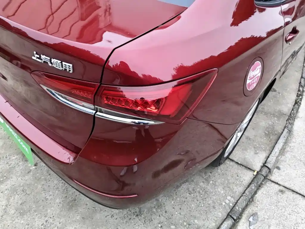 Buick Excelle — миниатюра 8
