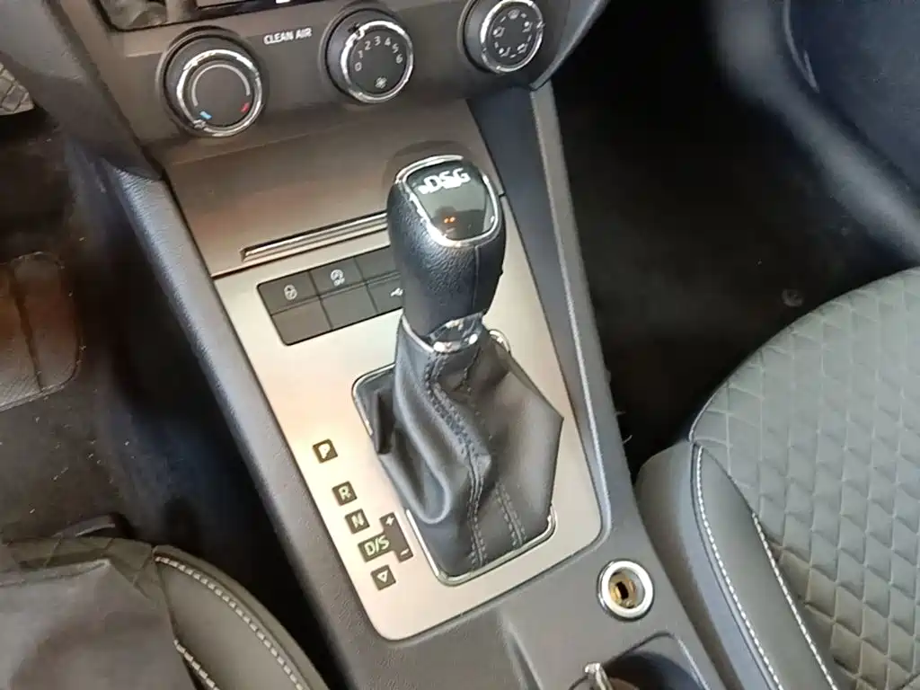 Skoda Octavia — миниатюра 14