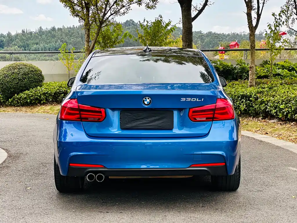 BMW 3 Series — миниатюра 10
