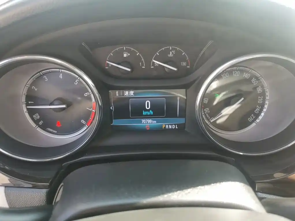 Buick Verano — миниатюра 12